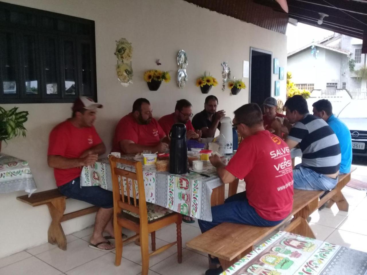 Hostel Cidade Das Flores 2 Джойнвил Екстериор снимка