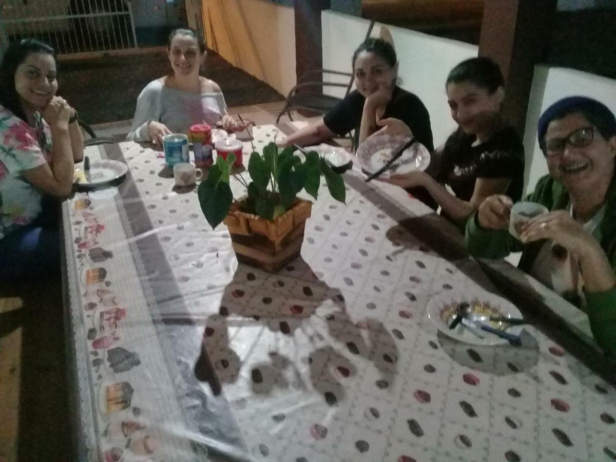 Hostel Cidade Das Flores 2 Джойнвил Екстериор снимка